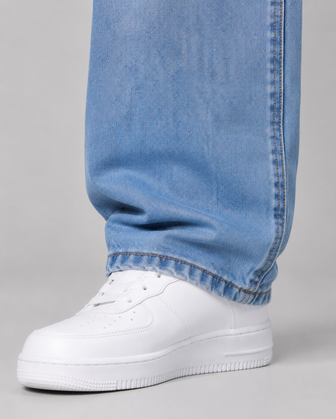 Men's Vintage-Wash Straight-Leg Jeans