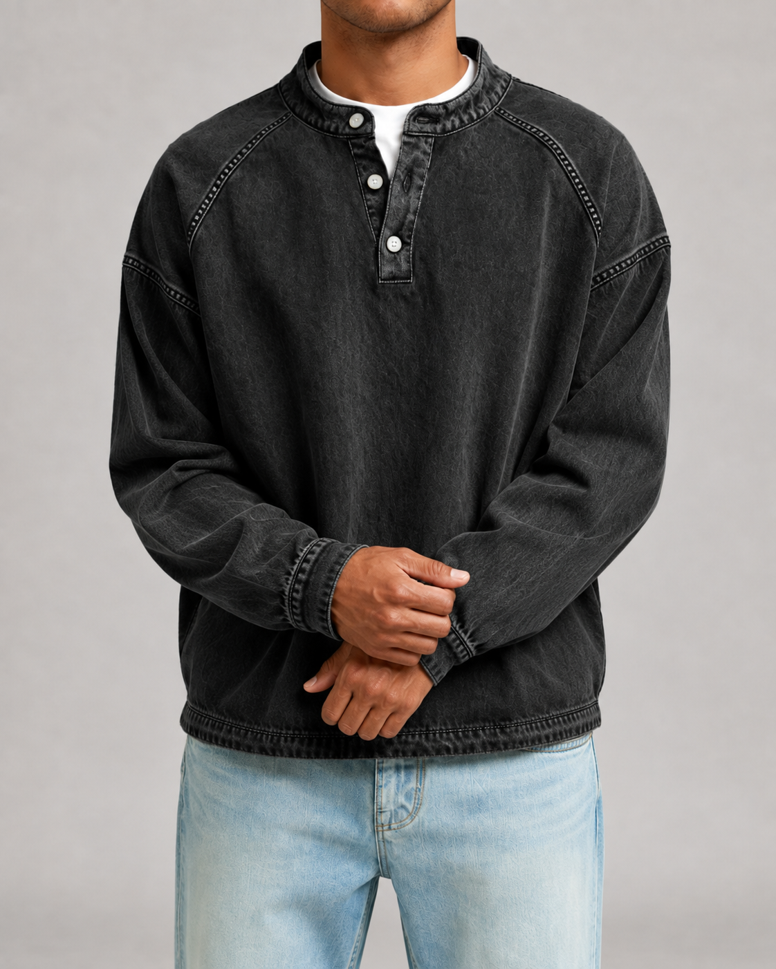 Men's Garment-Dyed Raglan Henley Sweatshirt
