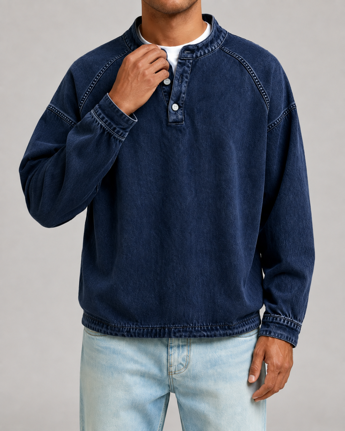 Men's Garment-Dyed Raglan Henley Sweatshirt