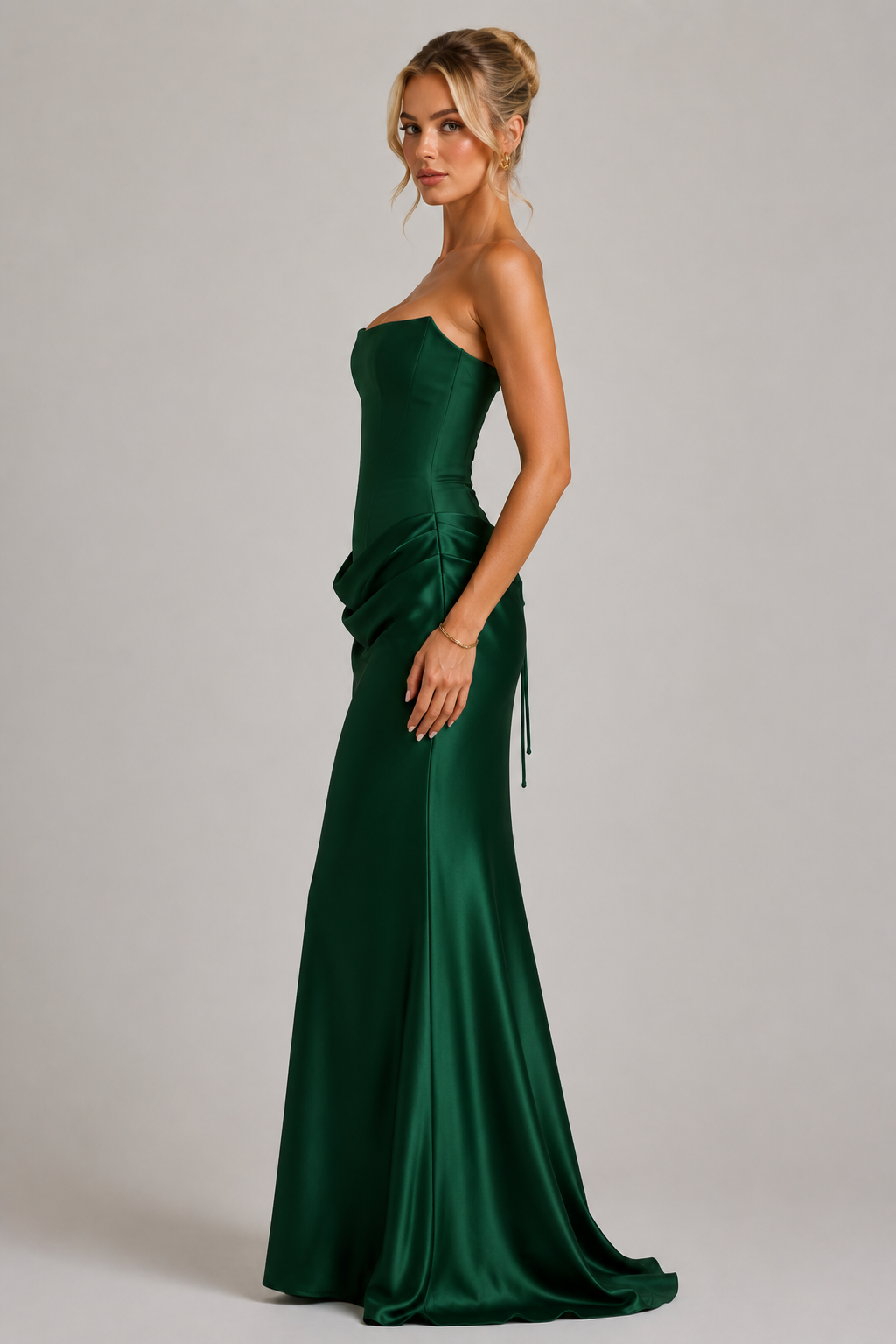 Women's Strapless Corset Satin Gown - Sweetheart Neckline
